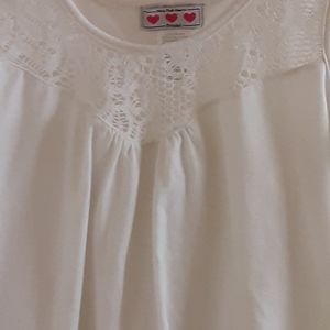 White tank top by three pink hearts